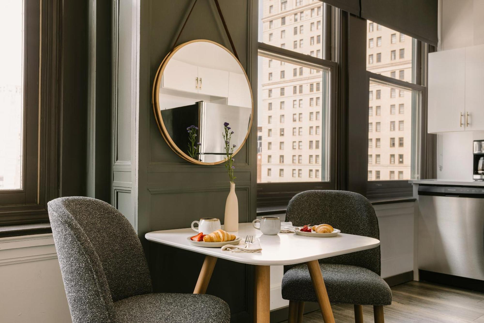 Sonder By Marriott Bonvoy Gabriel Richard Downtown
